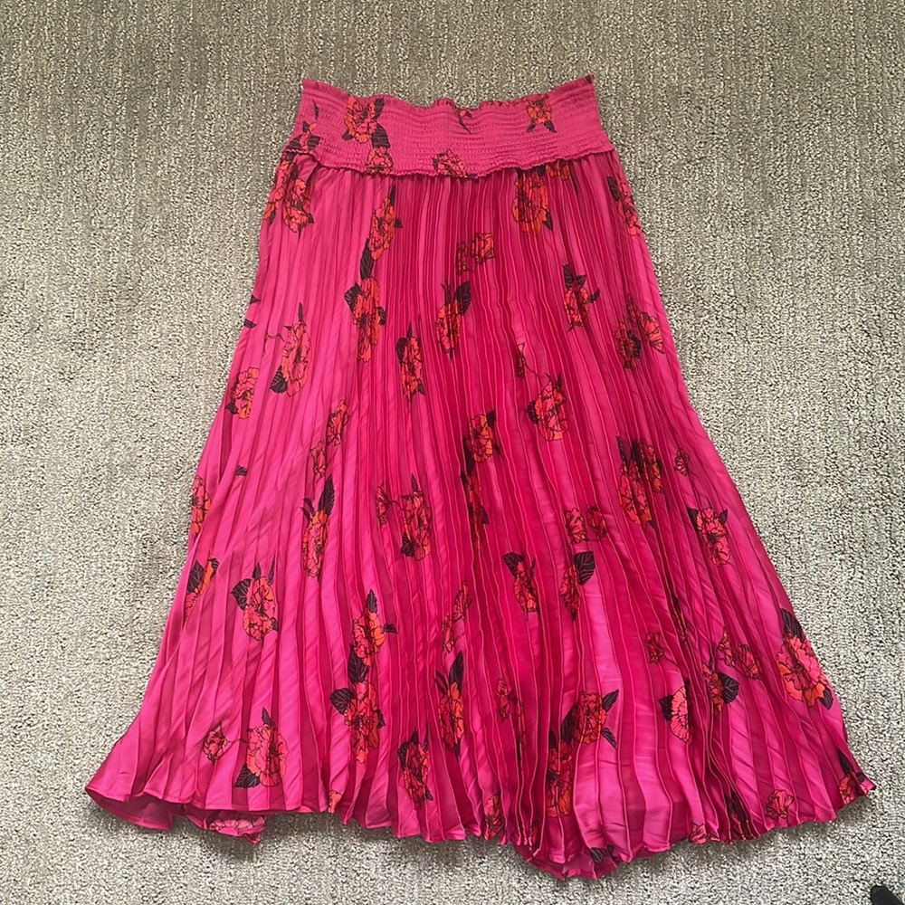 Banana Republic Mid-Calf Length Skirt (Size Sm) - Picture 2 of 2